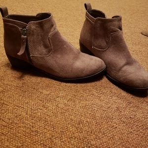 Arizona Booties - Size 7 & 1/2